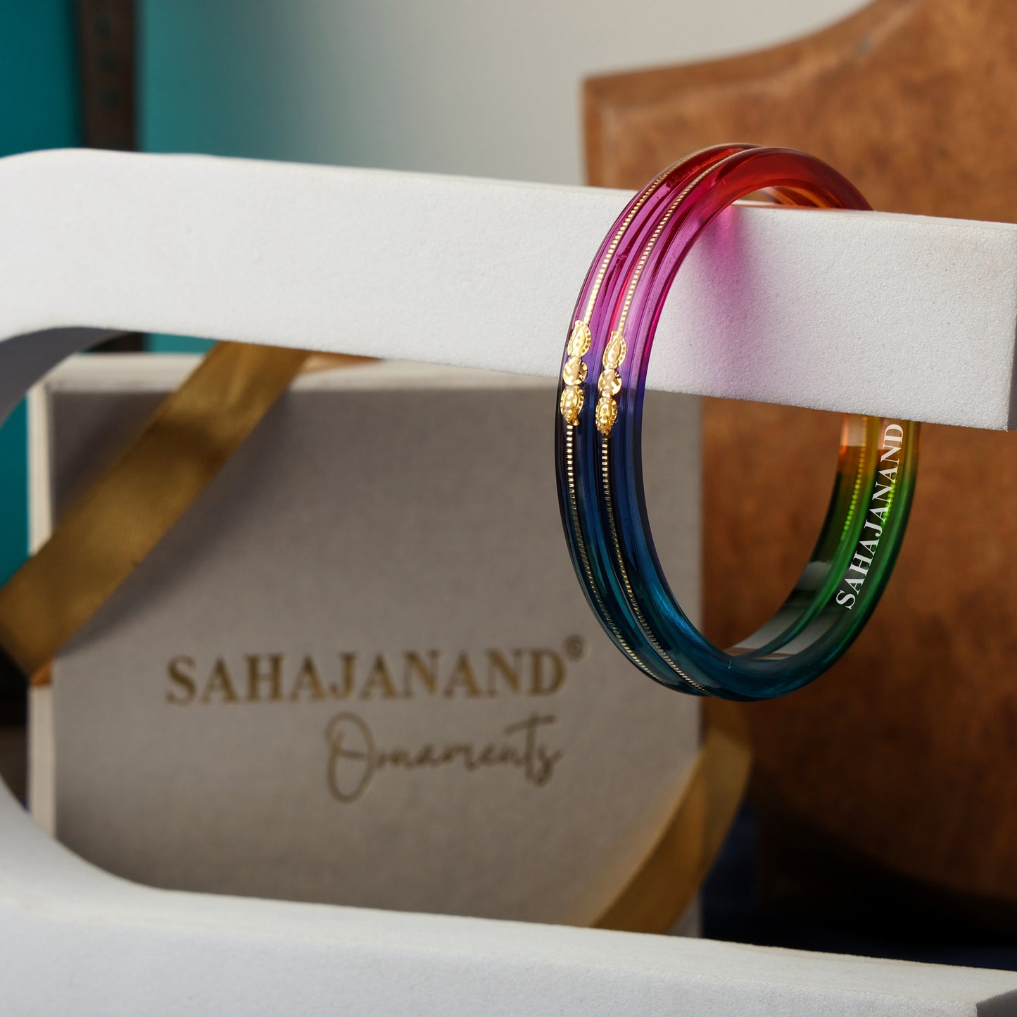 A Colorful Set for Every Occasion!" - 916 22k Hallmark (Multicolour)