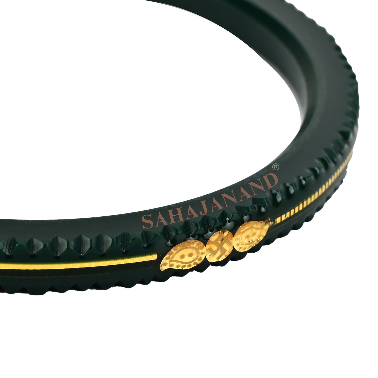 "Divya Shringar Green - A Decent Charm" 916 22k