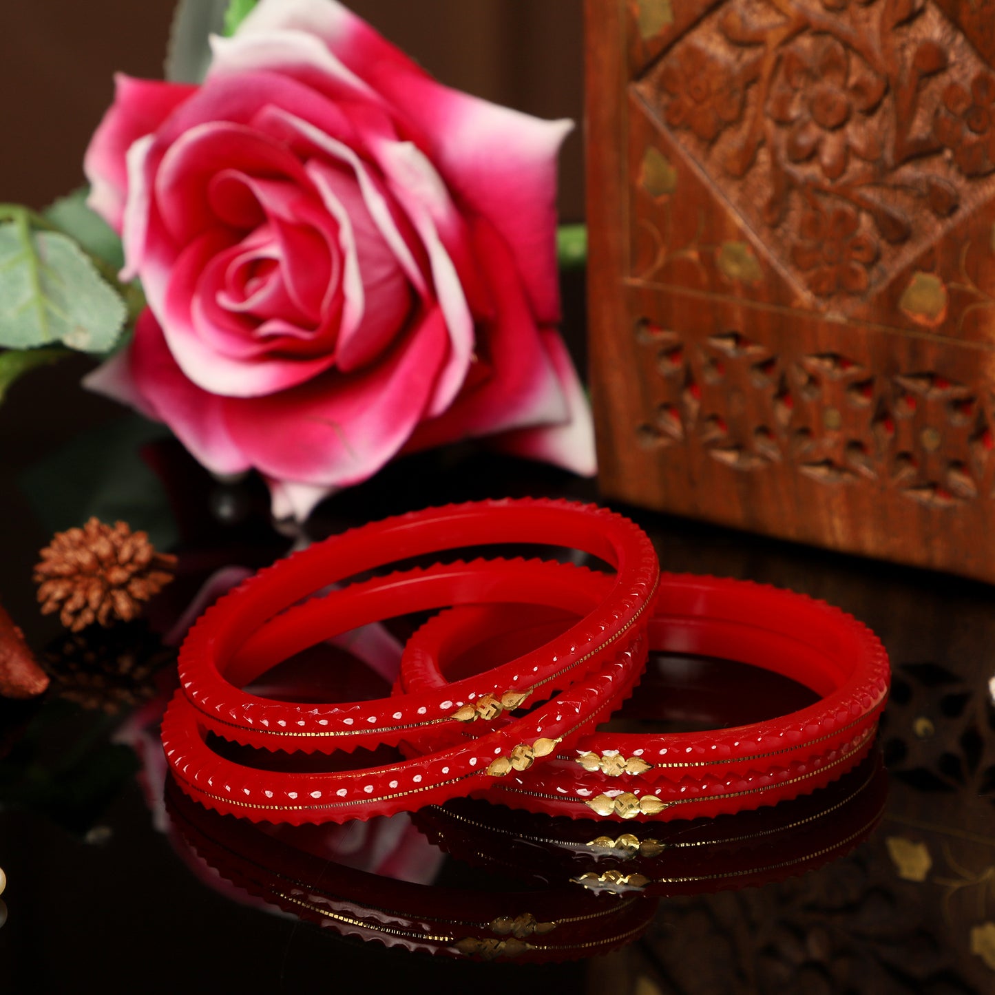 Divya Shringar Red - A decent Charm