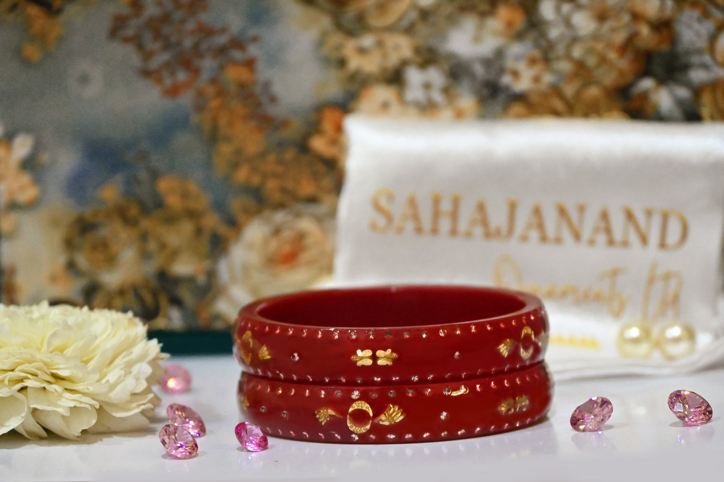 Sahajanand's Exclusives Gold Bangles 916 22k Hallmark