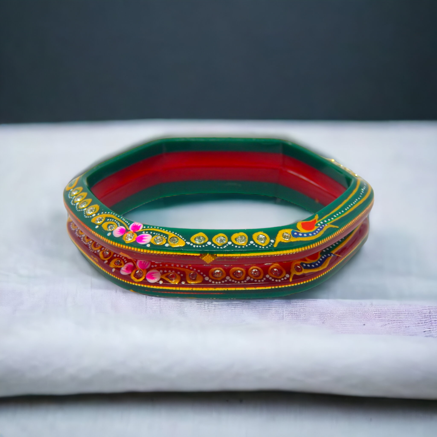 Red - Green Hexagone Chudi Bangles 916 22k